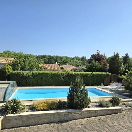 Evasion En : Maison Avec Piscine Privee